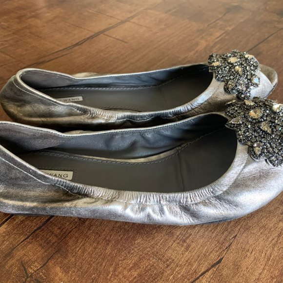 Vera Wang Lanelle Silver Jewel Comfortable Flats - Picture 4 of 8